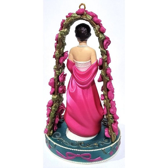 FIRST LADY JACQUELINE KENNEDY Christmas Ornament Carlton Cards AGC 1999 NO BOX - Picture 3 of 10